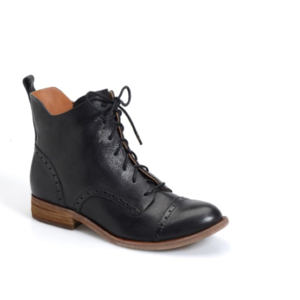 Yoni Kirk-Ease Lace-up Booties